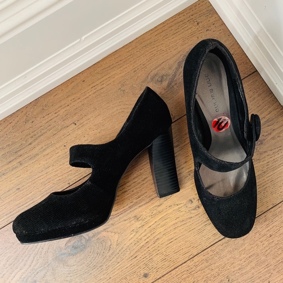 High heel black shoes - Picture 2 of 7